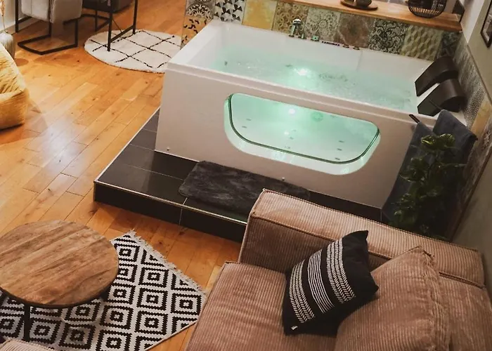 Appartement Stilvolles City-loft Mit Privatem Whirlpool Trèves